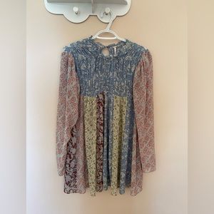 ‘Free People’ Floral blouse - Maternity friendly